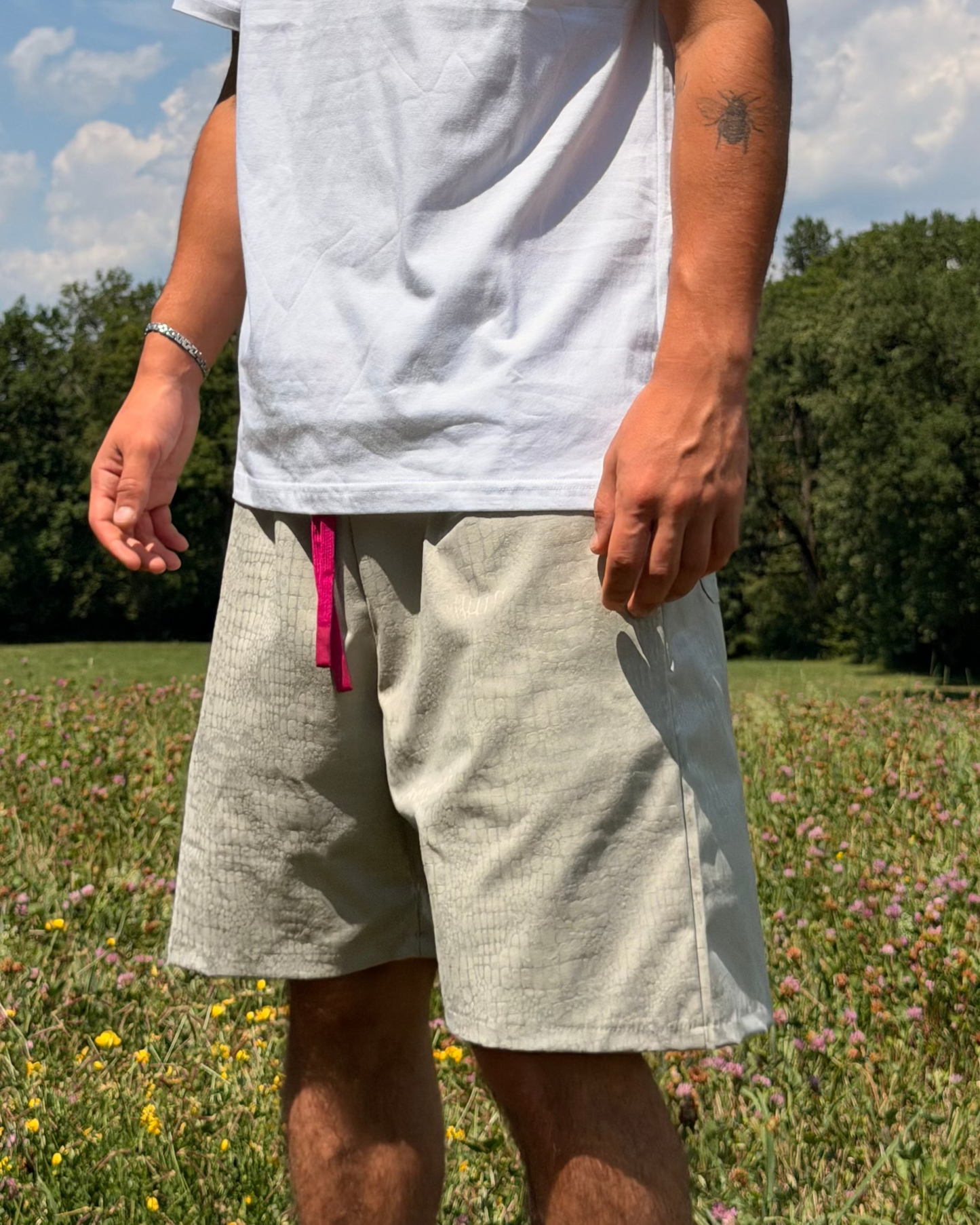 LE SHORT